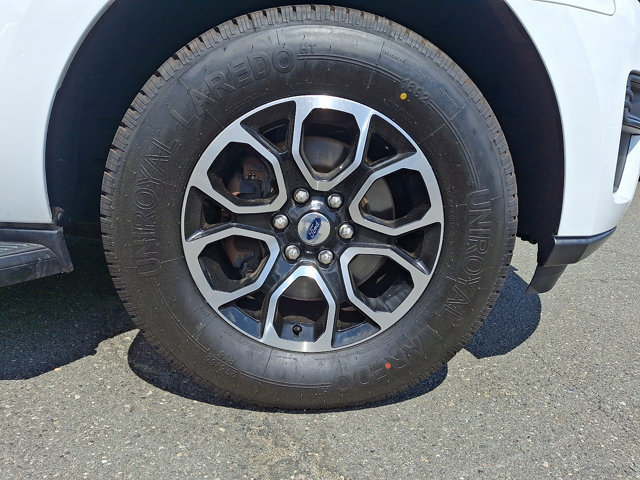 Certified 2024 Ford Expedition XLT AWD/4WD image 12
