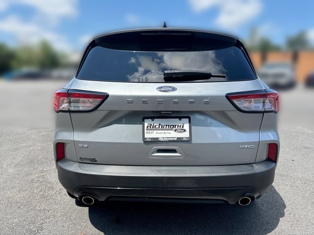 Certified 2022 Ford Escape SE w/ SE Sport Appearance Package AWD/4WD image 7