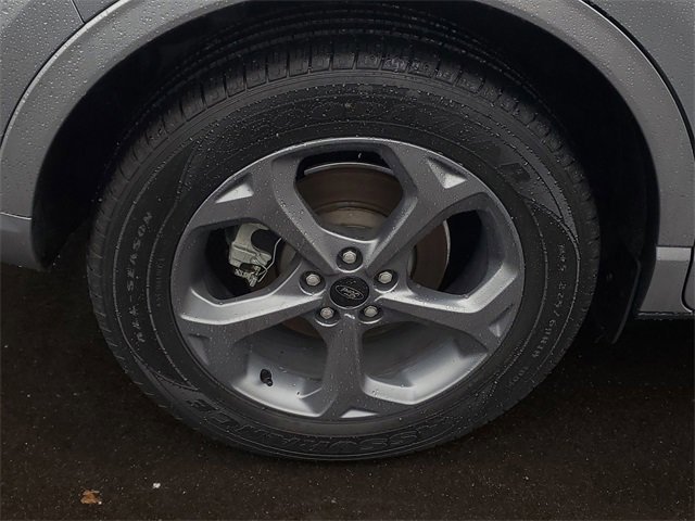 Certified 2023 Ford Escape ST-Line w/ Tech Pack #1 image 5