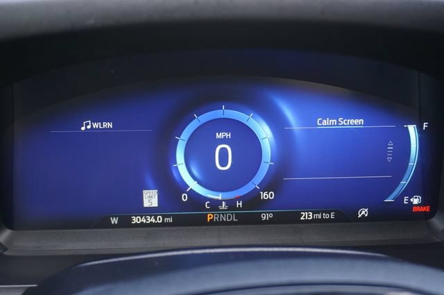 Certified 2023 Ford Explorer Platinum w/ Technology Package AWD/4WD image 16