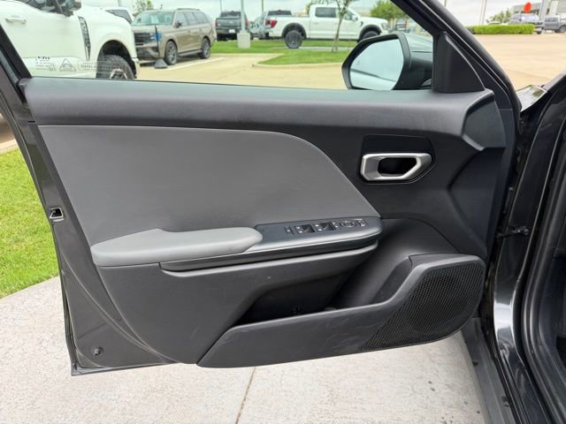 Used 2025 Kia K4 LXS FWD image 8