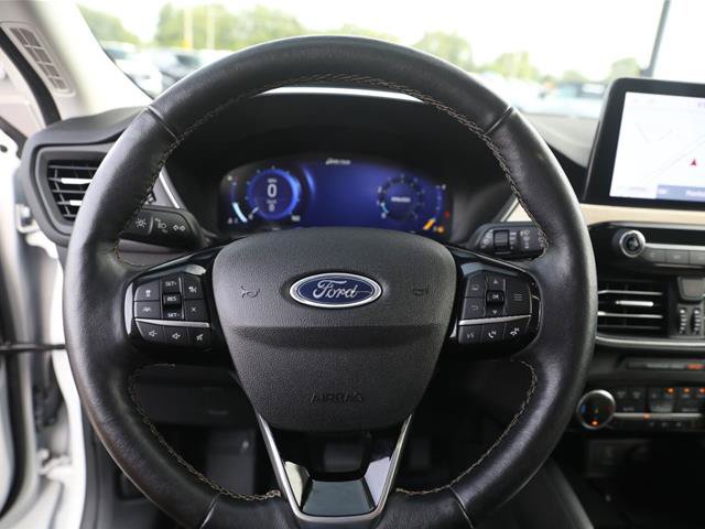 Certified 2022 Ford Escape Titanium w/ Titanium Elite Package AWD/4WD image 34