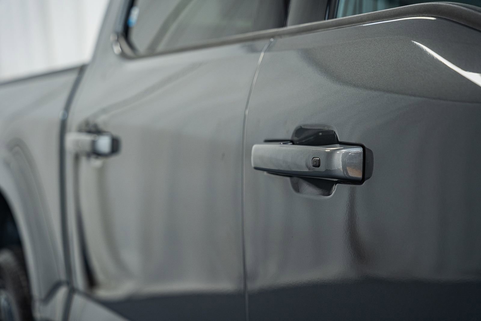 Certified 2023 Ford F150 Lariat w/ Equipment Group 502A High image 21