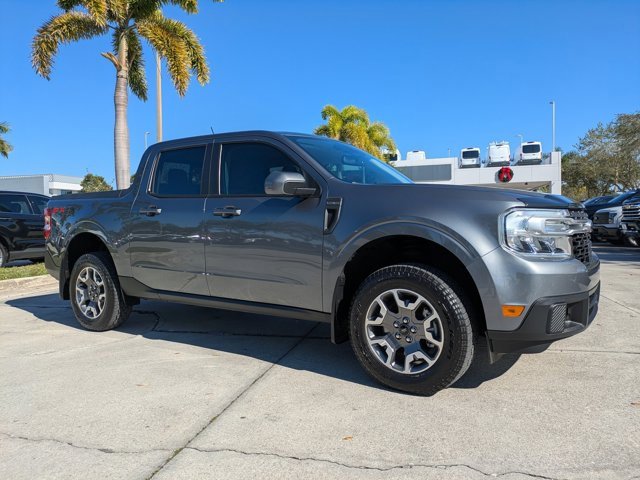 Certified 2022 Ford Maverick Lariat w/ Lariat Luxury Package image 2