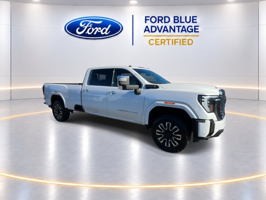 Used 2024 GMC Sierra 2500 Denali Ultimate AWD/4WD image 2