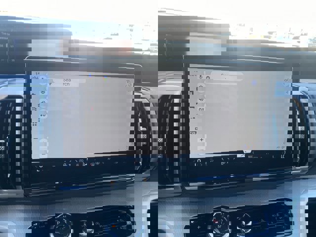 Certified 2025 Ford Expedition Max Active image 18