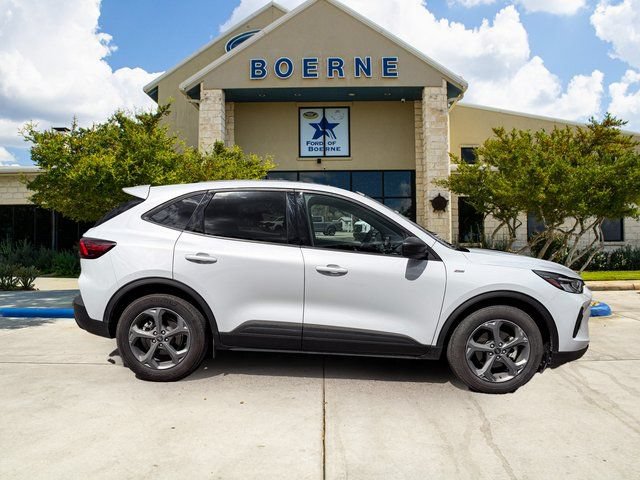 Certified 2025 Ford Escape ST-Line FWD image 6