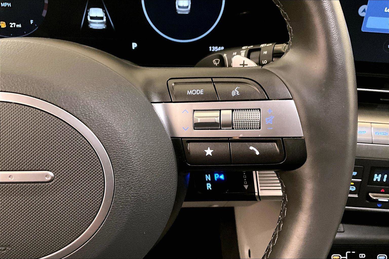 Used 2024 Hyundai Kona Limited image 18