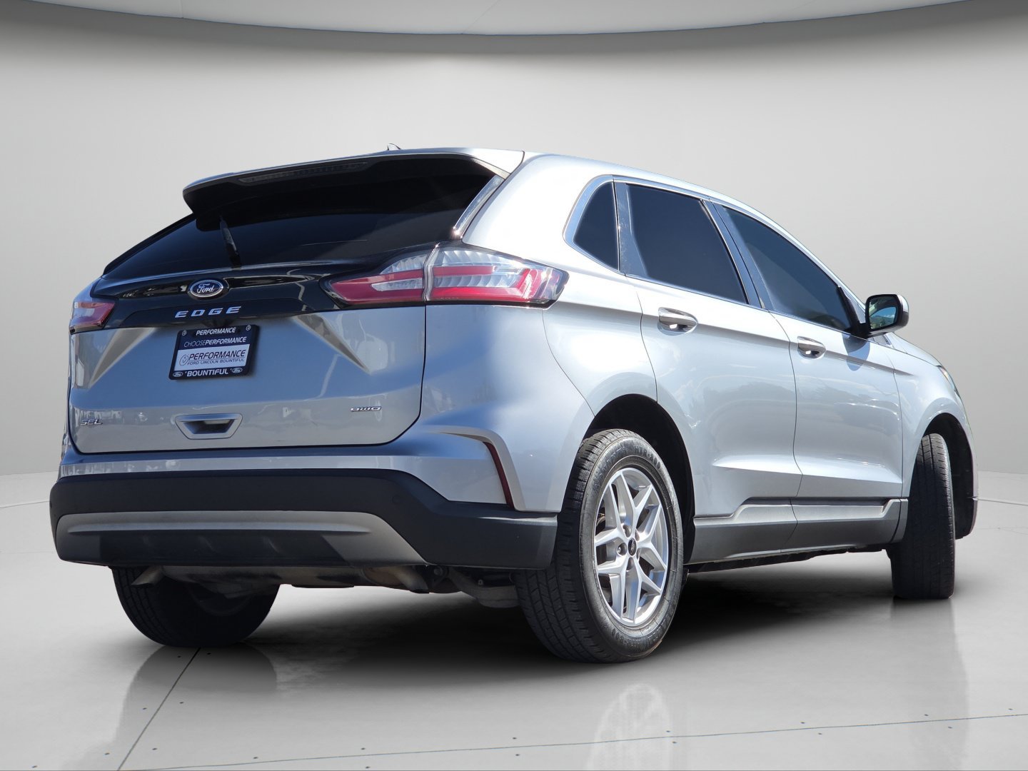 Certified 2024 Ford Edge SEL AWD/4WD image 18