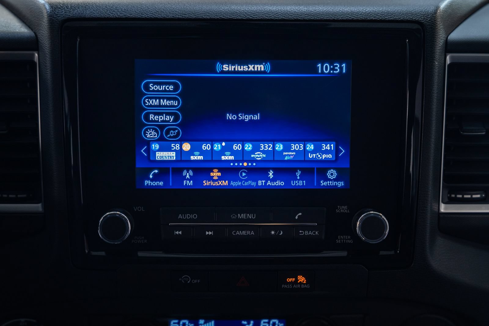 Used 2024 Nissan Frontier SV w/ Technology Package AWD/4WD image 21