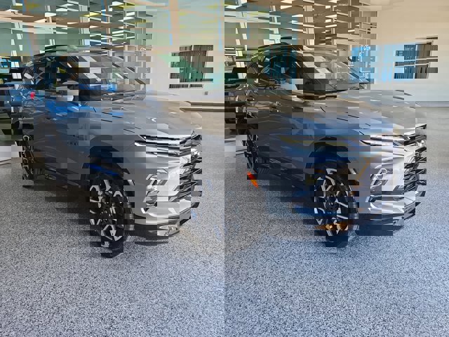 Used 2025 Chevrolet Blazer RS image 5