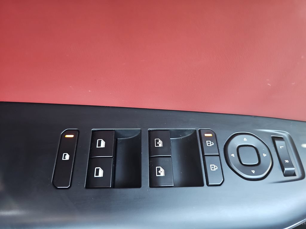 Used 2025 Kia K4 GT-Line w/ GT-Line Premium Package FWD image 28