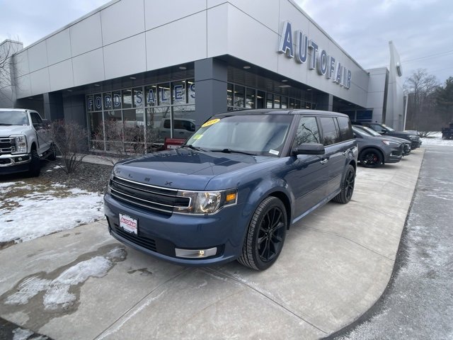 Certified 2019 Ford Flex SEL w/ Equipment Group 202A image 4