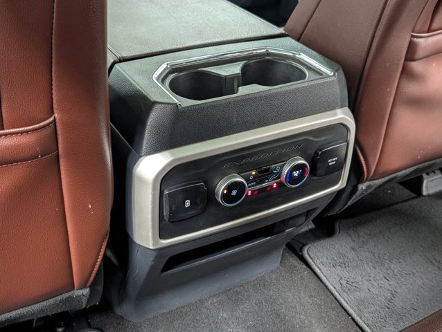 Certified 2022 Ford Expedition Max Limited AWD/4WD image 18