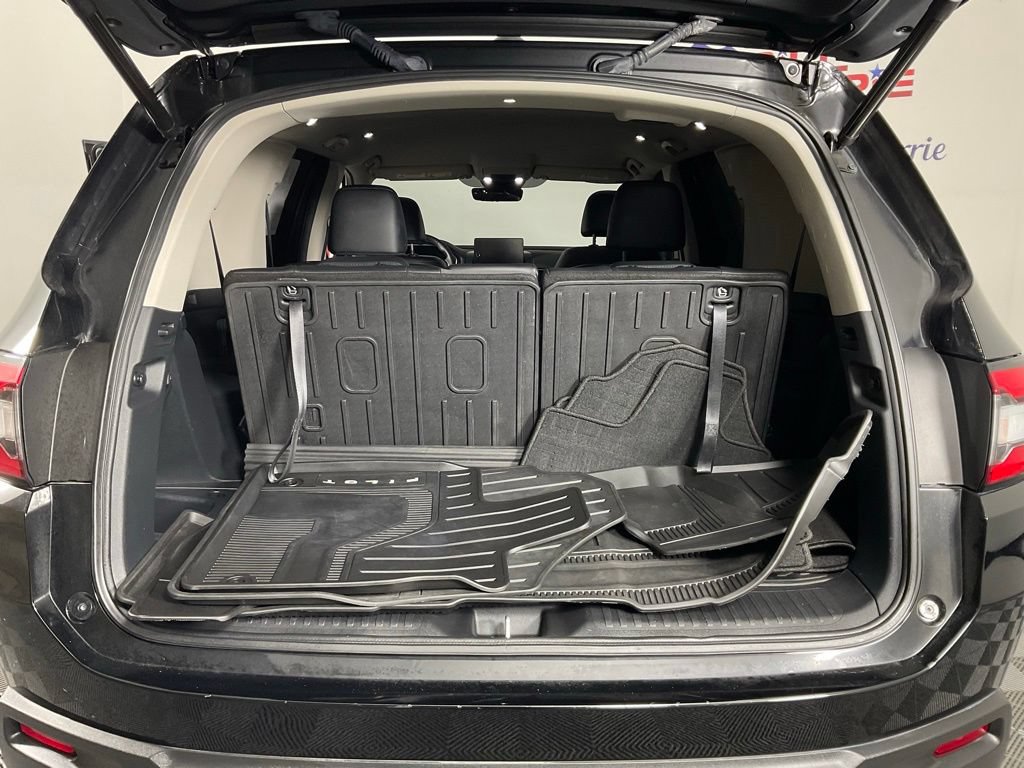 Used 2023 Honda Pilot EX-L image 11