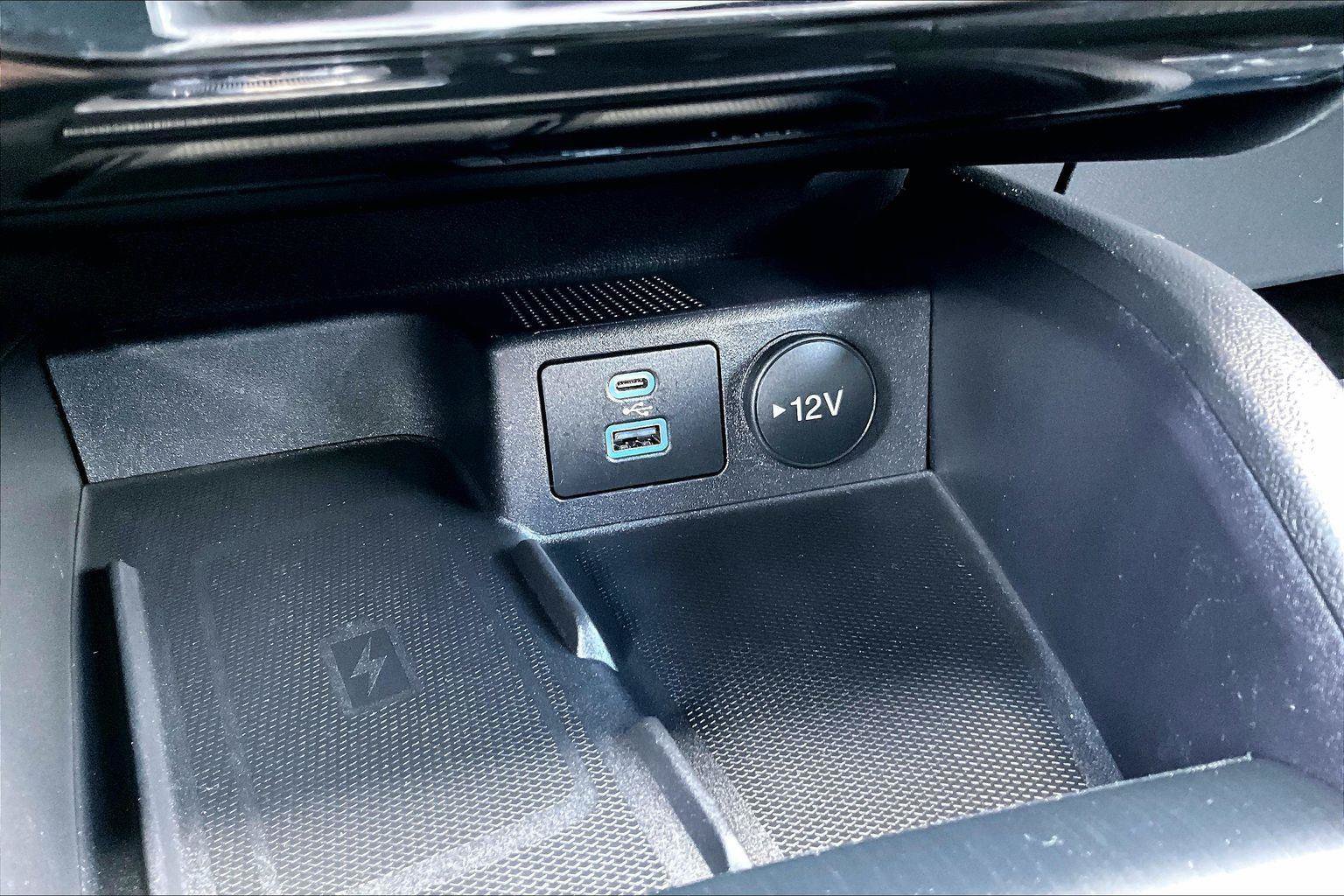 Certified 2023 Ford Escape ST-Line Select w/ Tech Pack #2 AWD/4WD image 33