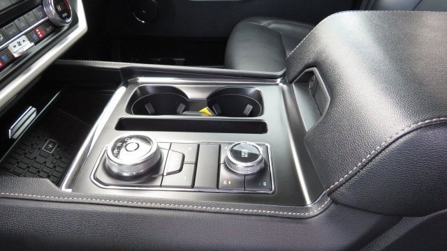 Certified 2022 Ford Expedition XLT image 19