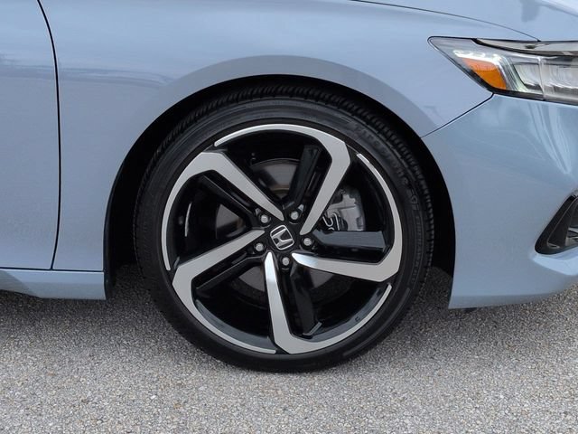 Used 2021 Honda Accord Sport image 11