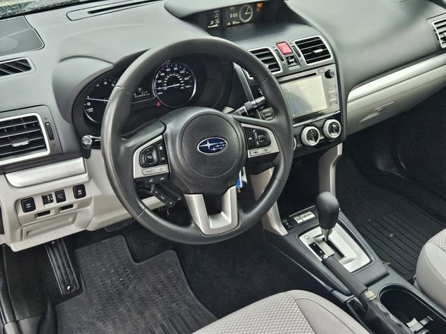 Used 2017 Subaru Forester 2.5i Premium AWD/4WD image 34