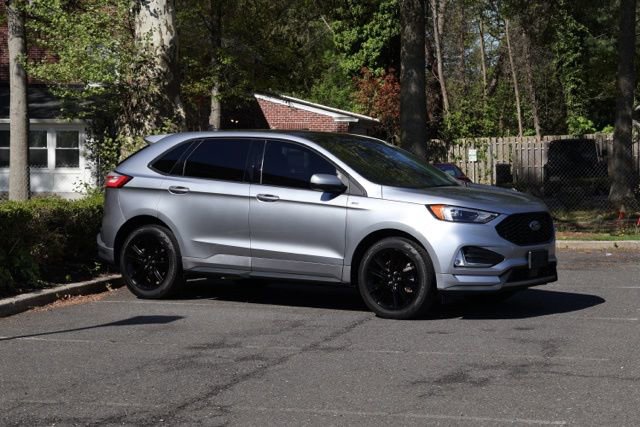 Certified 2022 Ford Edge ST-Line AWD/4WD image 3