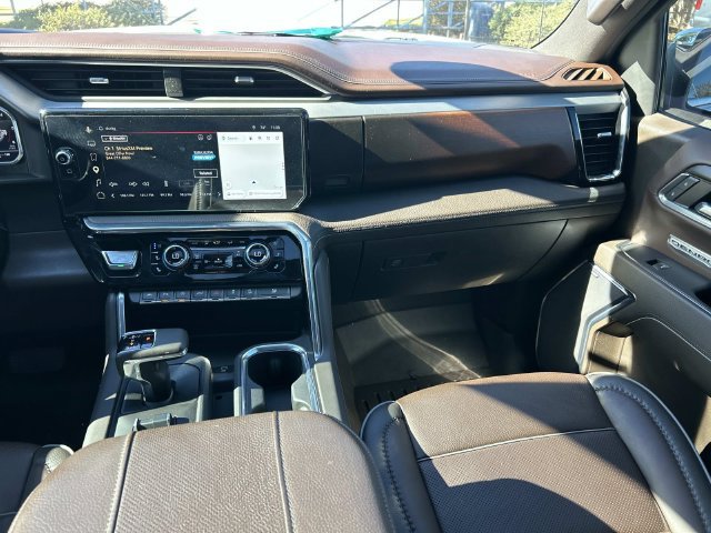Used 2024 GMC Sierra 1500 Denali AWD/4WD image 18