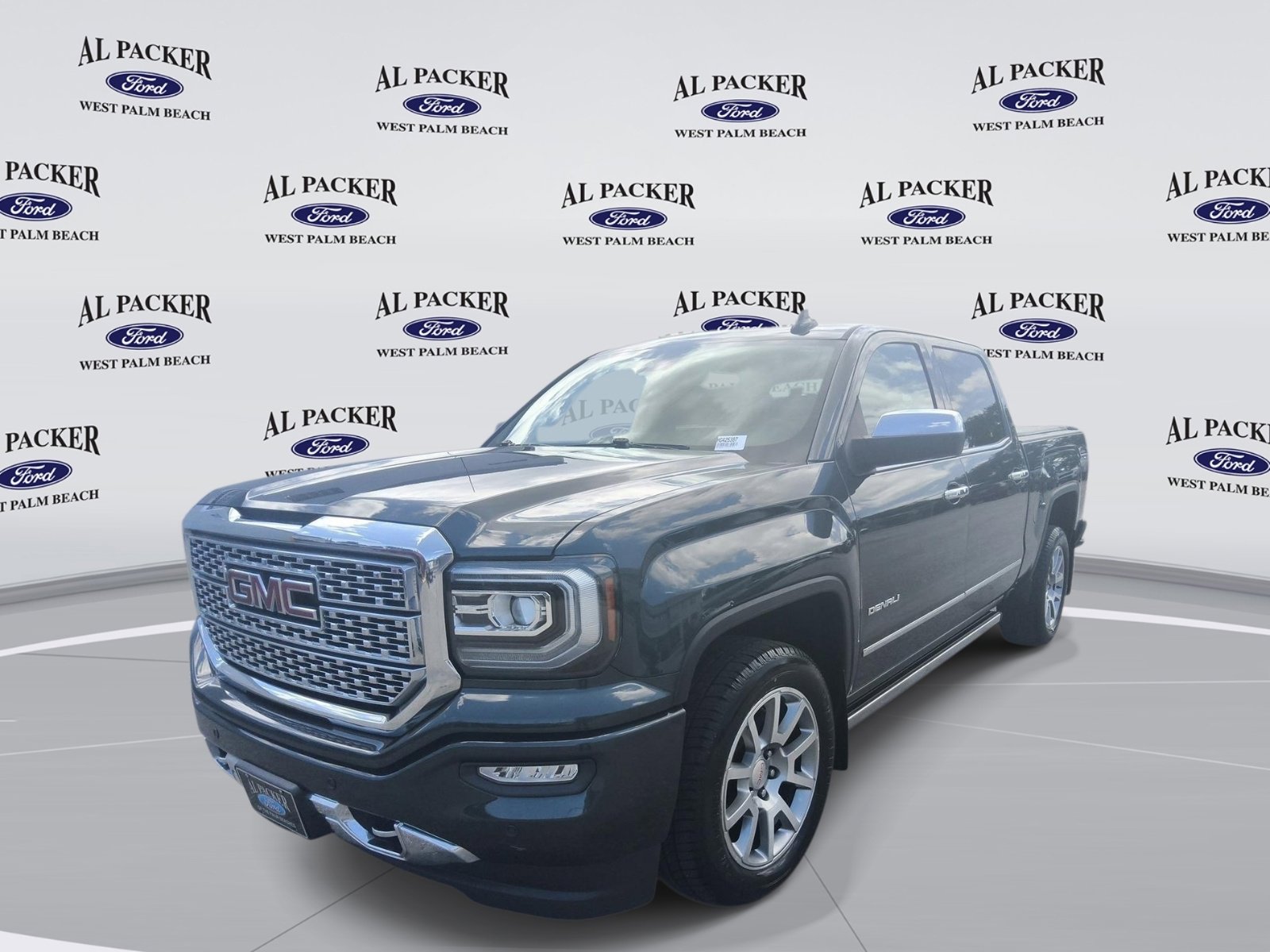Used 2017 GMC Sierra 1500 Denali w/ Denali Ultimate Package AWD/4WD image 1