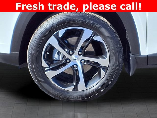 Used 2025 Chevrolet Trax RS w/ Driver Confidence Package image 10