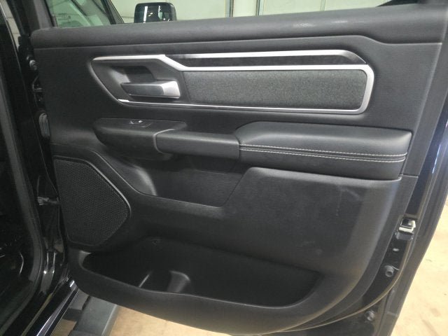 Used 2020 RAM 1500 Big Horn AWD/4WD image 7