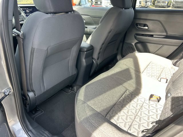 Used 2026 Nissan Kicks SV w/ Cold Weather Package FWD image 18