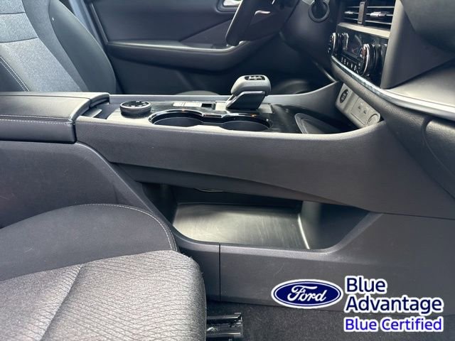 Used 2024 Nissan Rogue SV image 30