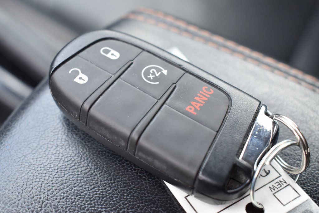 Used 2022 Jeep Compass Limited image 14