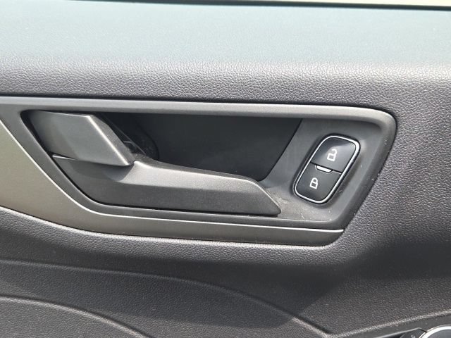 Certified 2023 Ford Escape Active AWD/4WD image 23