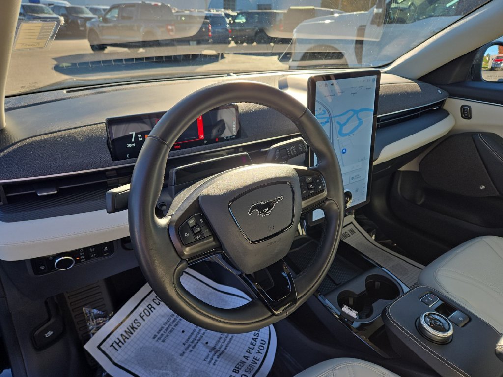 Certified 2024 Ford Mustang Mach-E Premium AWD/4WD image 7