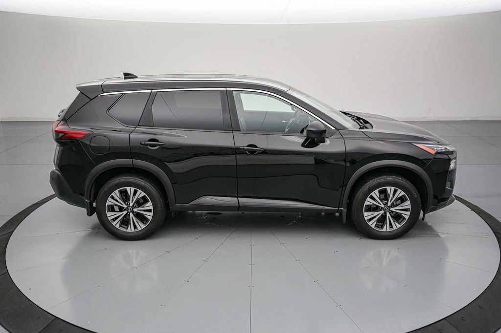 Used 2023 Nissan Rogue SV AWD/4WD video 3