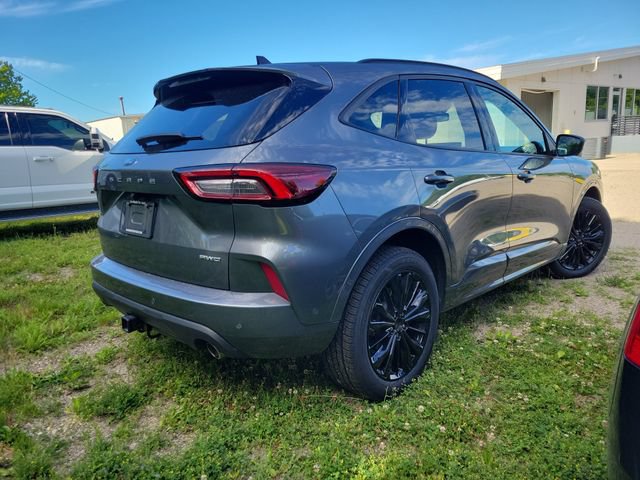 Certified 2023 Ford Escape ST-Line Elite w/ Premium Technology Package AWD/4WD image 3