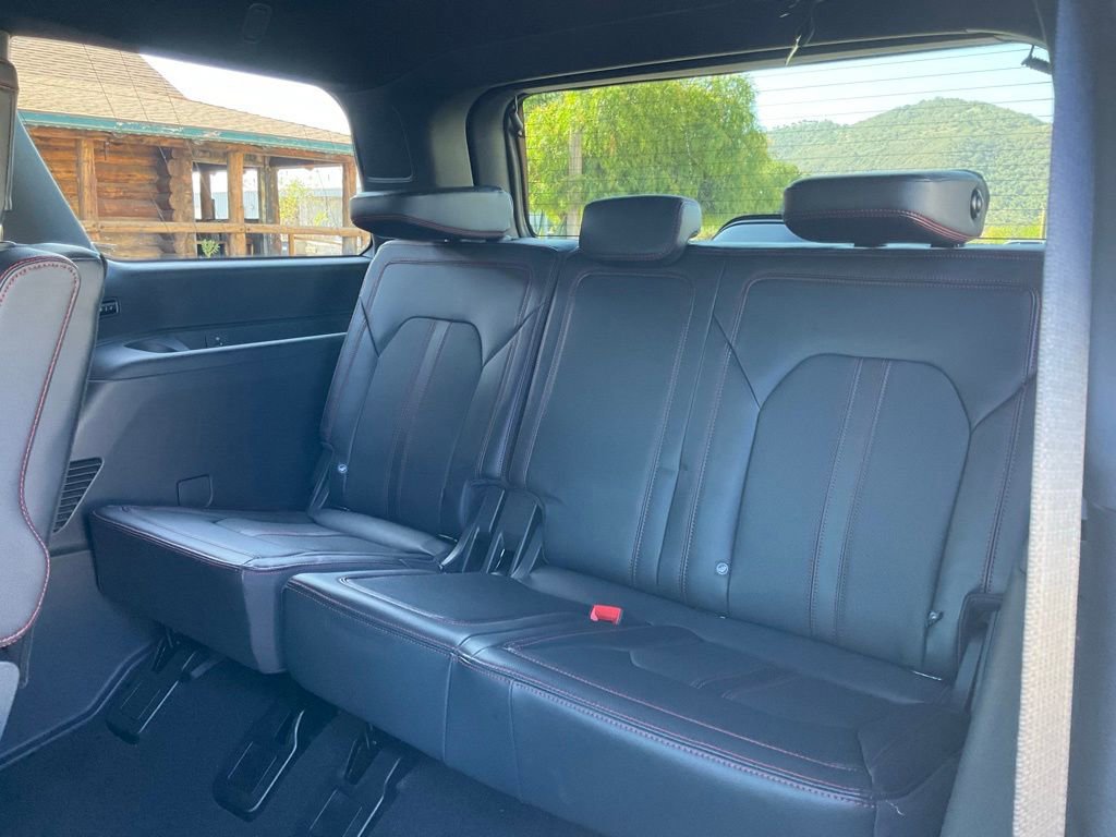 Certified 2024 Ford Expedition Limited image 58