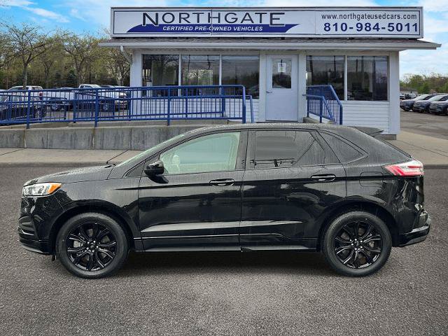 Certified 2024 Ford Edge SE w/ Black Appearance Package AWD/4WD image 4
