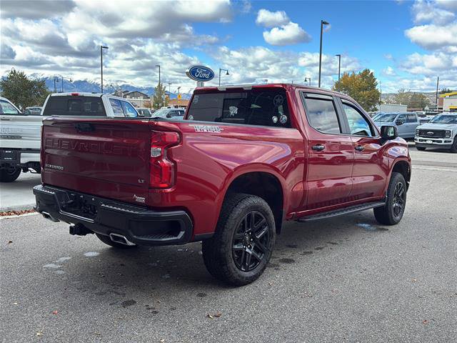 Used 2026 Chevrolet Silverado 1500 LT Trail Boss w/ LT Trail Boss Premium Package AWD/4WD image 3