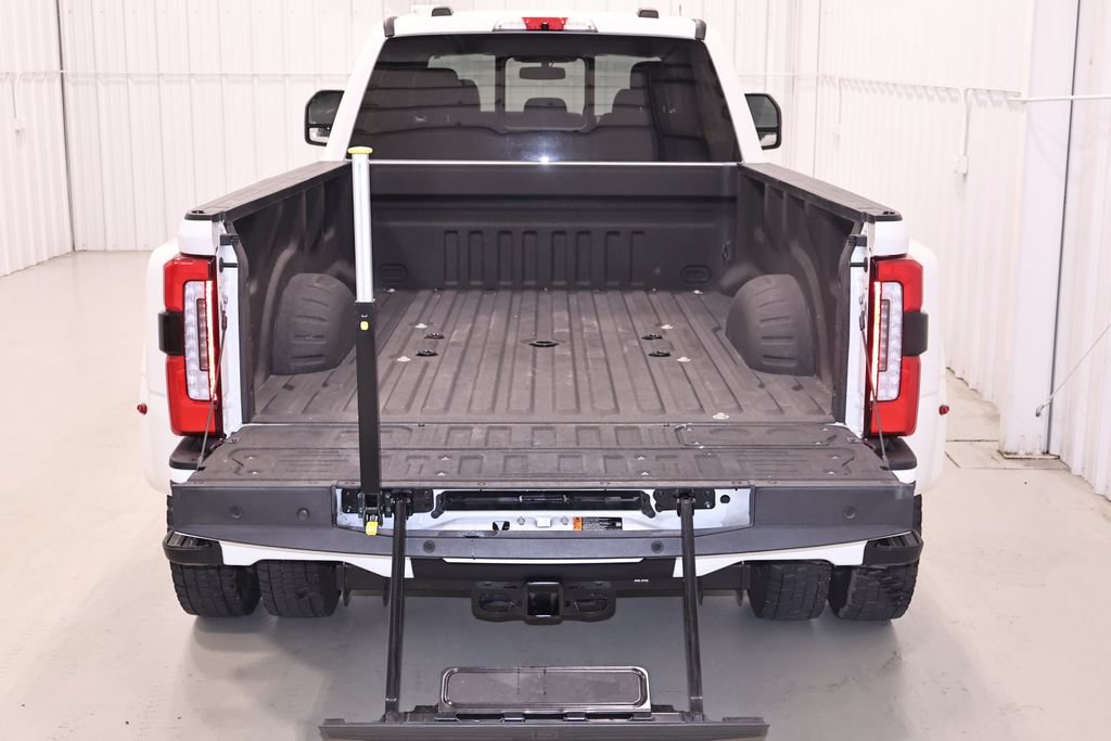 Certified 2024 Ford F450 Limited w/ FX4 Off-Road Package AWD/4WD image 46
