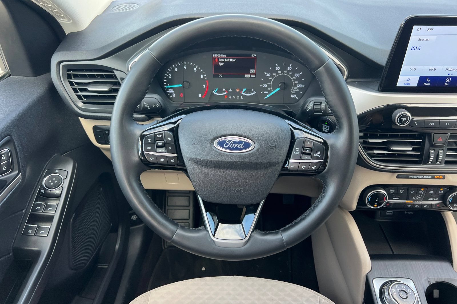 Certified 2022 Ford Escape SE w/ SE Sport Appearance Package AWD/4WD image 16