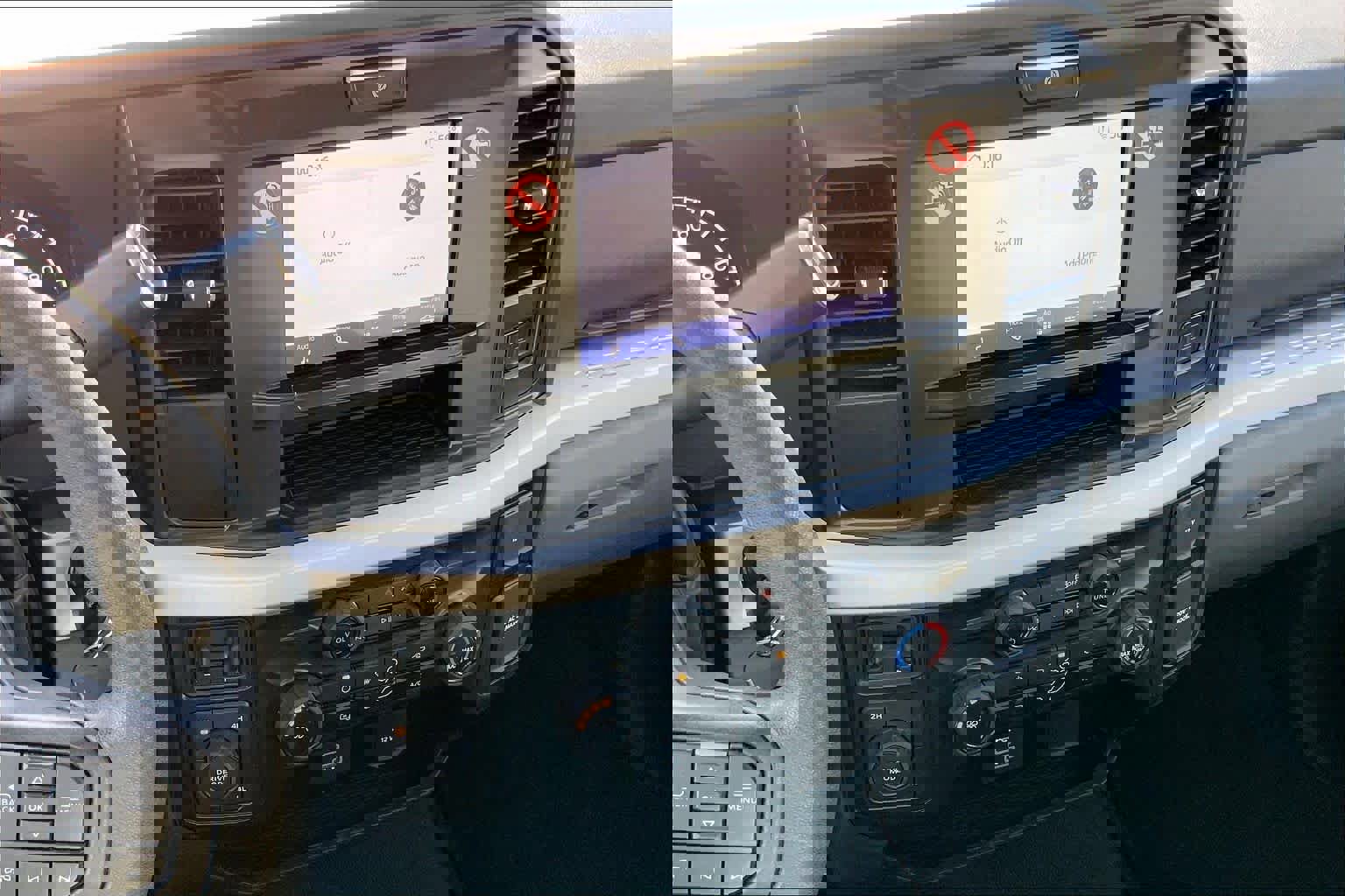 Certified 2025 Ford F350 XLT image 8