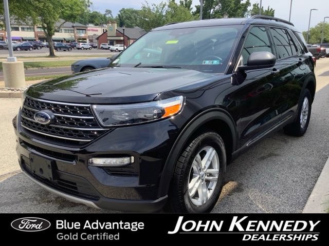 Certified 2023 Ford Explorer XLT w/ Equipment Group 202A AWD/4WD image 6