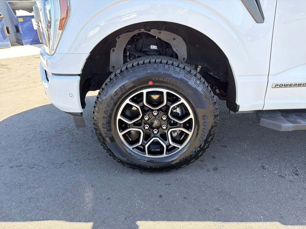 Certified 2022 Ford F150 Lariat w/ Equipment Group 502A High image 32