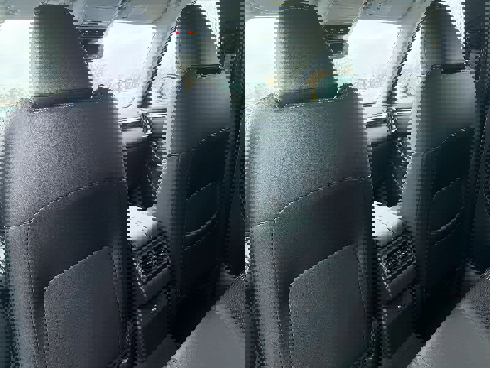 Used 2024 MAZDA CX-50 AWD 2.5 S w/ Weather Package image 19