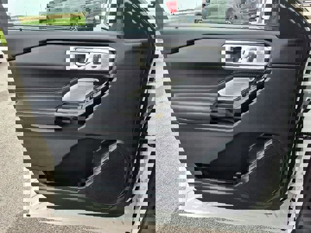 Certified 2024 Ford Explorer ST w/ Equipment Group 401A image 21