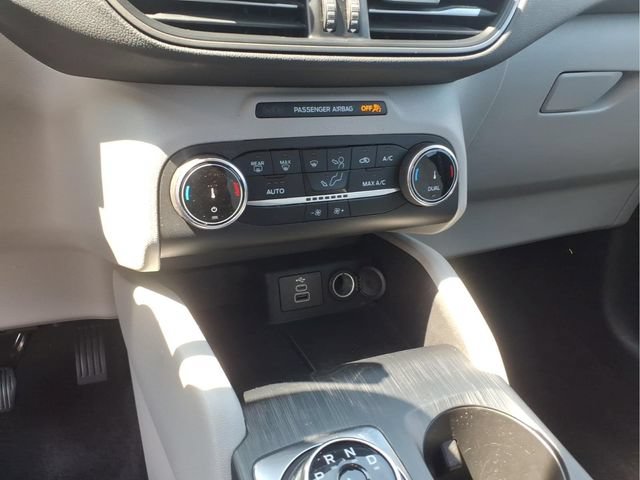 Certified 2025 Ford Escape Active FWD image 17