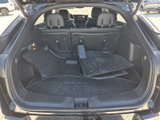 Used 2025 Buick Envista Sport Touring w/ Convenience I Package FWD image 17
