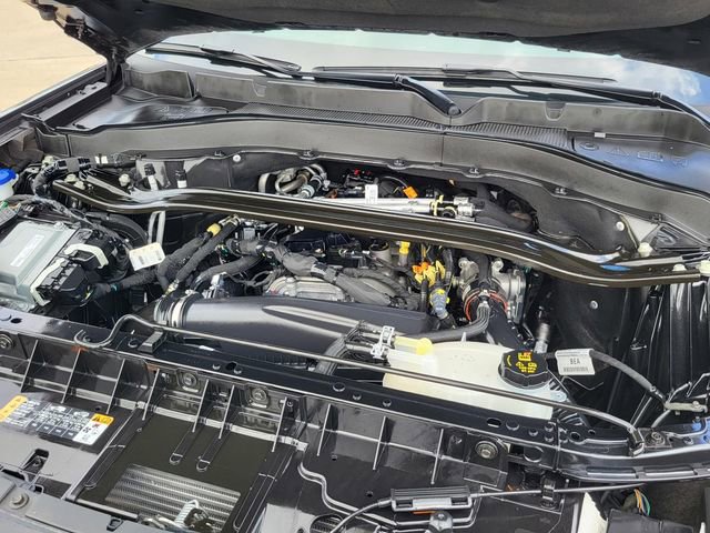 Certified 2025 Ford Explorer ST-Line w/ ST-Line Street Pack AWD/4WD image 30