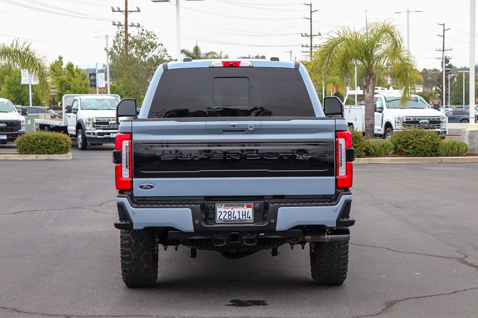 Certified 2025 Ford F250 Platinum w/ Tremor Off-Road Package AWD/4WD image 5