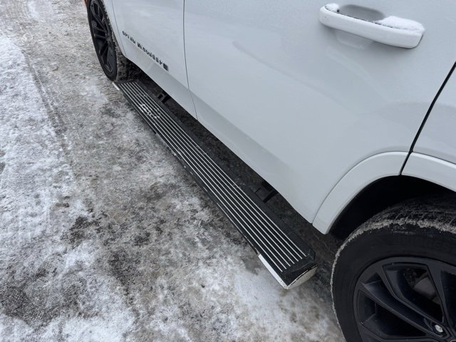 Used 2022 Jeep Grand Wagoneer Series II image 41